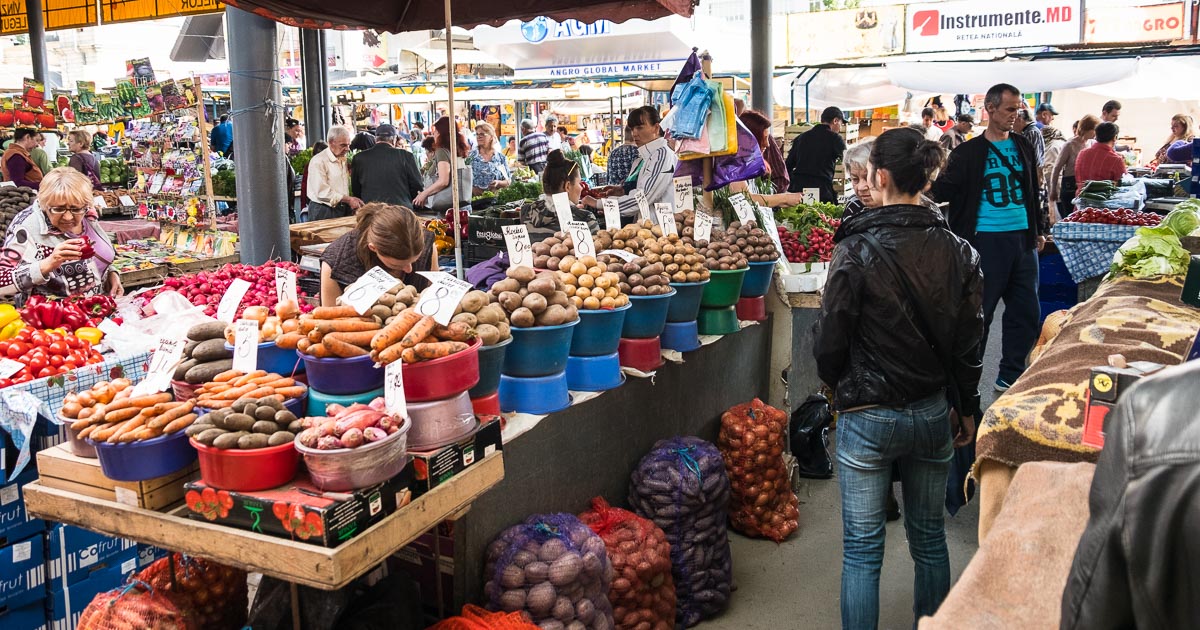  Chisinau market, fresh spuds, fruit and vegetables, Moldova